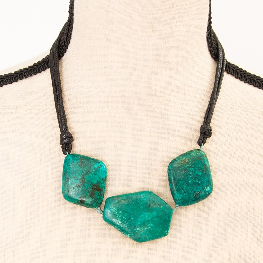 AIL aluma large turquoise look necklace sterling silver approx 17.5” & 1.5” ext